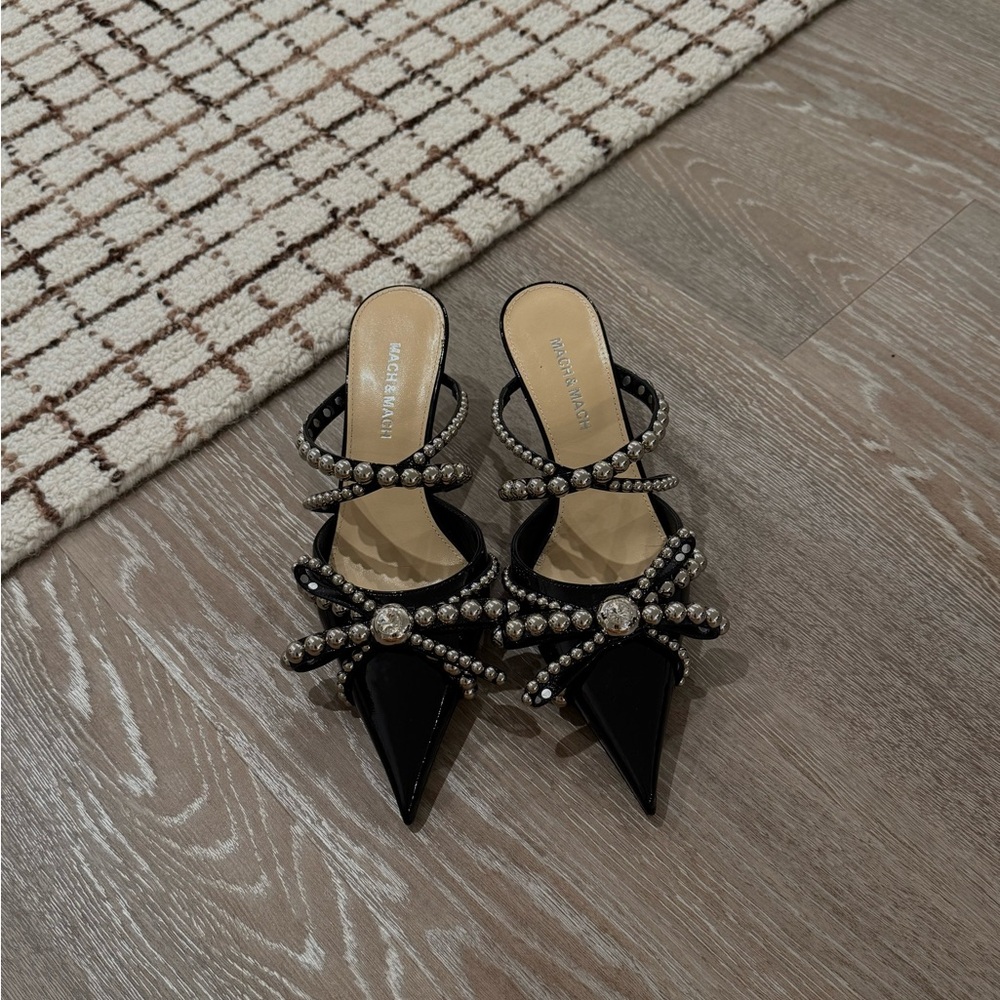 Mach & Mach Crystal Embellished Pointed-Toe Mules – Black Patent (Size 7.5)